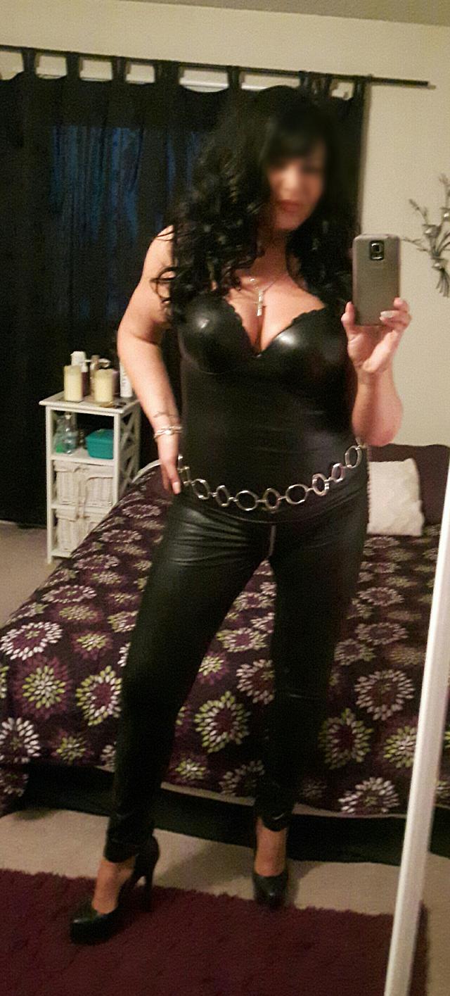 Winnipeg Escort Review