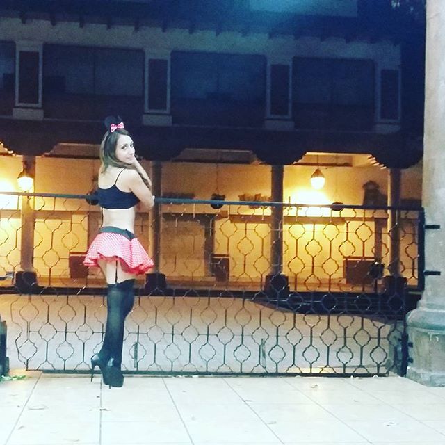 Mistress Seeking